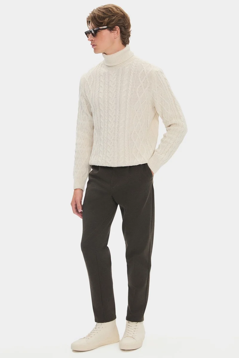 جون Men's Regular Fit Turtleneck Knit Detailed Knitwear Sweater
