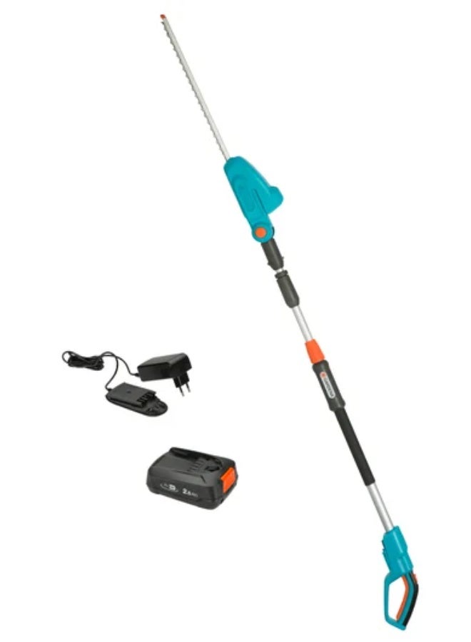 GARDENA- Battery Telescopic Hedge Trimmer THS 42/18V P4A Ready-To-Use Set - Image 2
