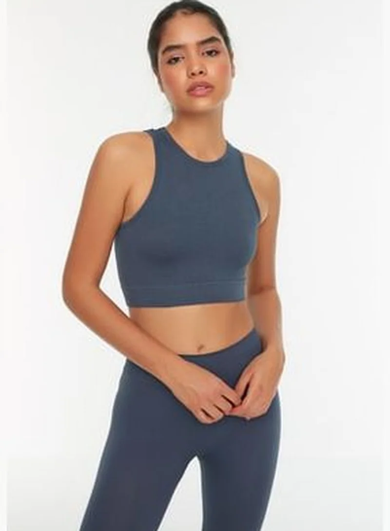 trendyol Indigo Seamless/Seamless Pile Halterneck Sports Bra with Lightweight Support TWOSS21SS0024.