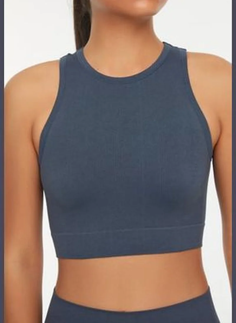 trendyol Indigo Seamless/Seamless Pile Halterneck Sports Bra with Lightweight Support TWOSS21SS0024.