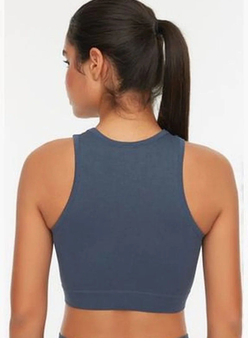 trendyol Indigo Seamless/Seamless Pile Halterneck Sports Bra with Lightweight Support TWOSS21SS0024.