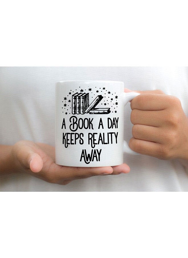 Giftmate Giftmate A Book A Day Printed Ceramic Tea and Coffee Mug 320ml  - Image 2