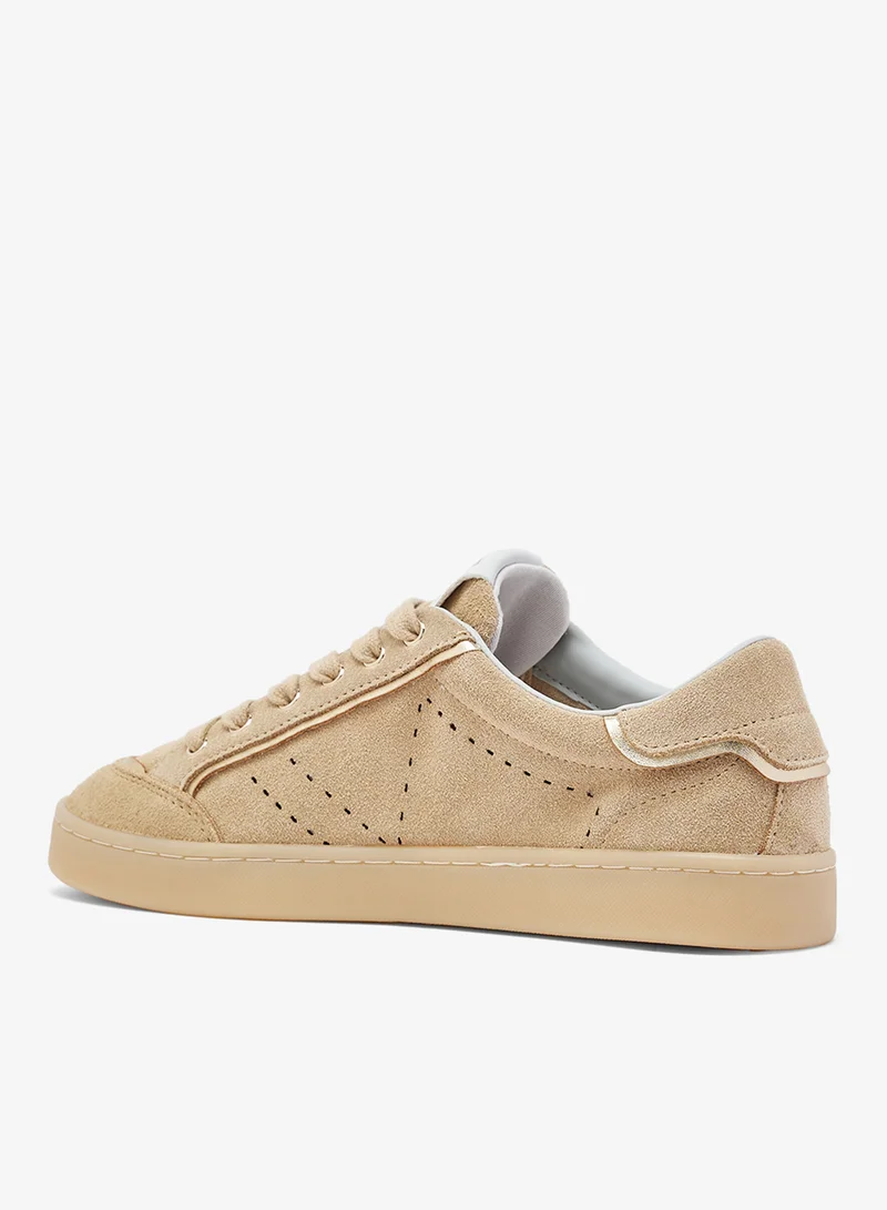 GUESS Jhell Low Top Sneakers