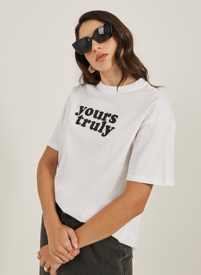 Styli Slogan Print Round Neck Oversized T-Shirt - Image 2
