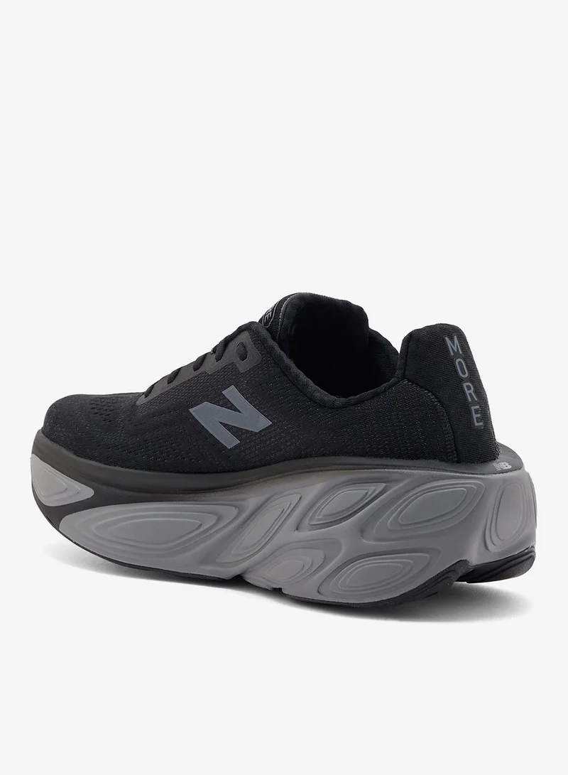 نيو بالانس سنيكرز مور