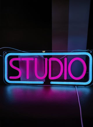 متعدد الألوان 3