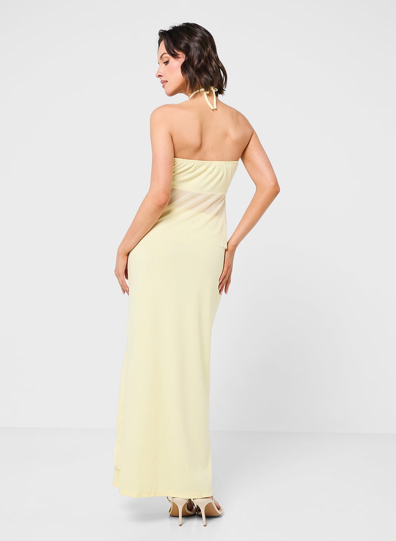 جينجر طقم بلوزة وتنورة بياقة هالتر مزينة بالكشكشة - Image 2