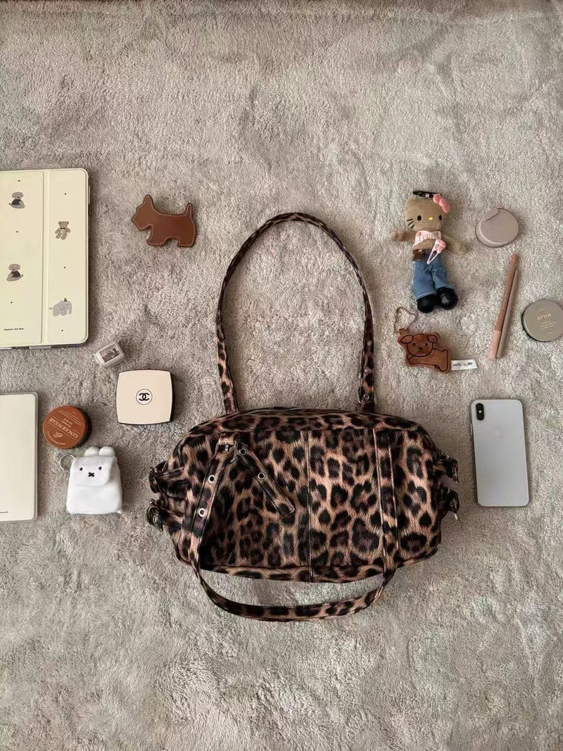 Homemade Leopard Print Series Korean Female Niche Ins Blogger Motorcycle Boston Armpit Bag High-End Shoulder Bag - Image 1