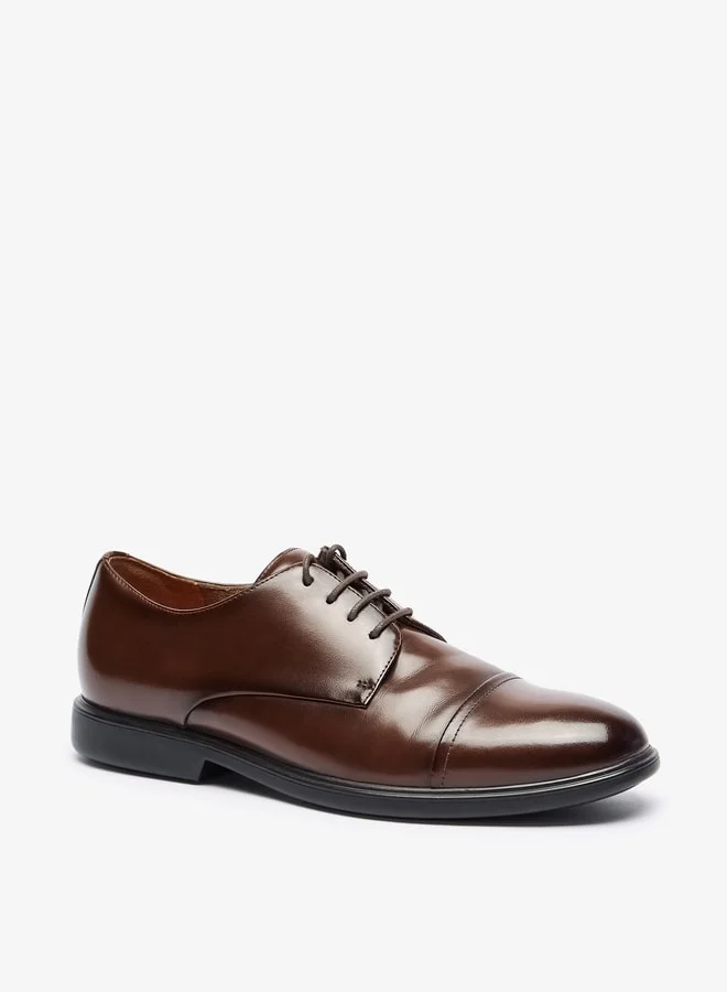 Le Confort Men Solid Derby Shoes with Lace-Up Closure