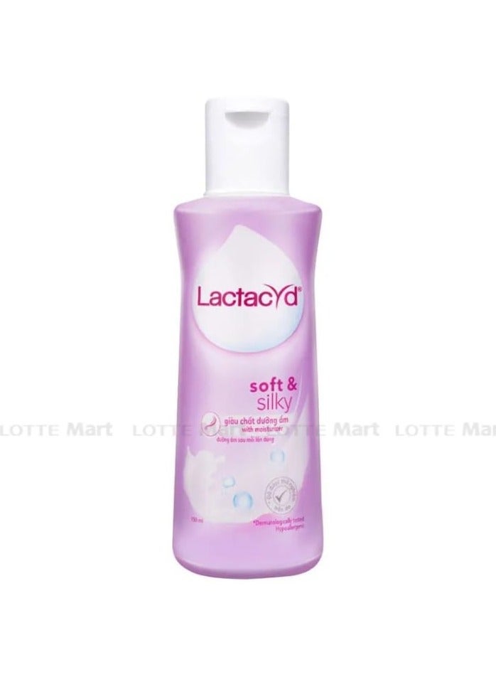 lactacyd Lactacid Feminine Care Soft and Silky - 150 ml - Image 2