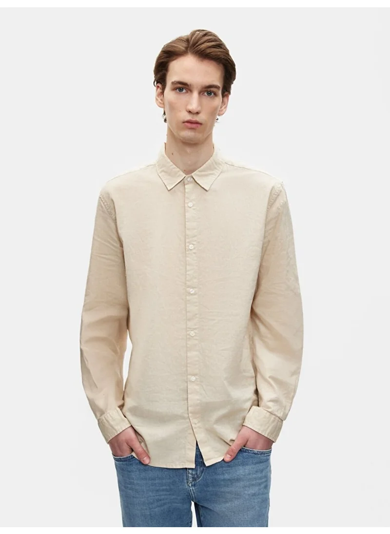 ال تي بي White shirt