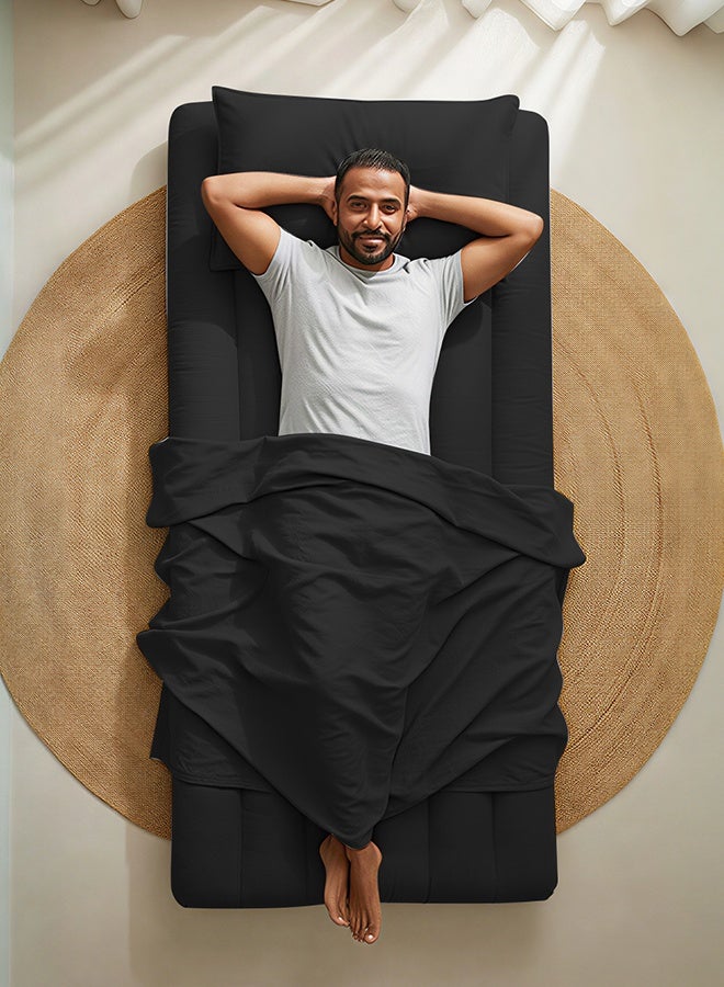 أسرار باكيج راحة السفر والضيوف – طقم نوم متكامل 3 قطع | بطانية 230×180 سم، طرّاحة 190×90 سم، كيس مخدة 75×50 سم، مثالي للسفر، الرحلات والضيافة - أسود - Image 3