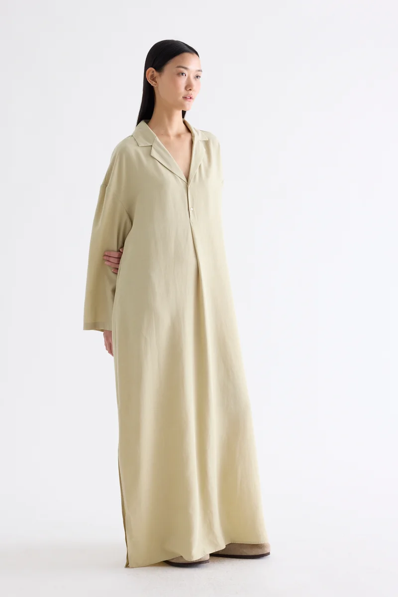 ذا اديتورز ماركت Juno Notch Collar Dress