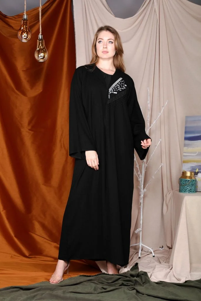 مويستريت Abstract Embroidery  Coat Style Abaya