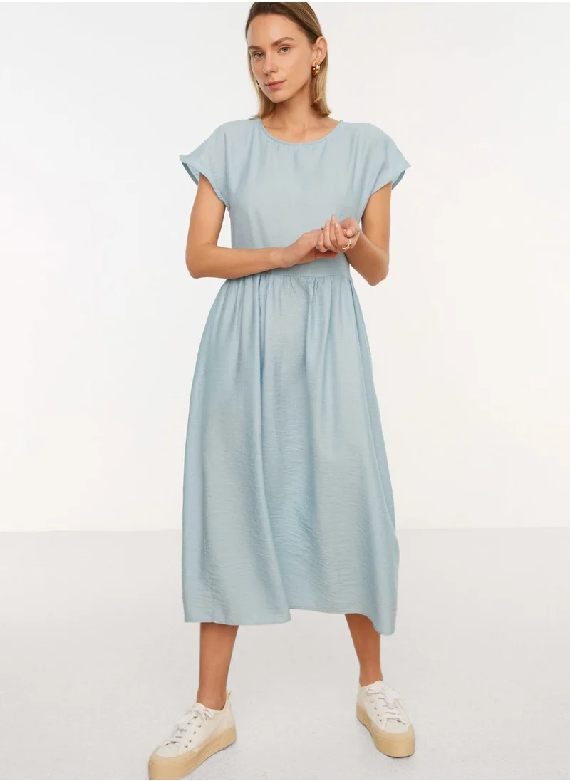 ترينديول Pleat Pocket Detail Dress