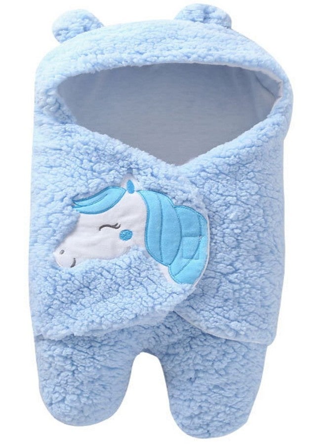 First Kick مجموعة بطانيات الأطفال حديثي الولادة من فيرست كيك، فائقة النعومة، قابلة للارتداء، مصنوعة من الصوف والبوليستر المتين، تُستخدم ككيس نوم للأطفال الرضع من الجنسين (76 سم × 70 سم، من 0 إلى 6 أشهر)، لون أزرق سماوي - Image 1