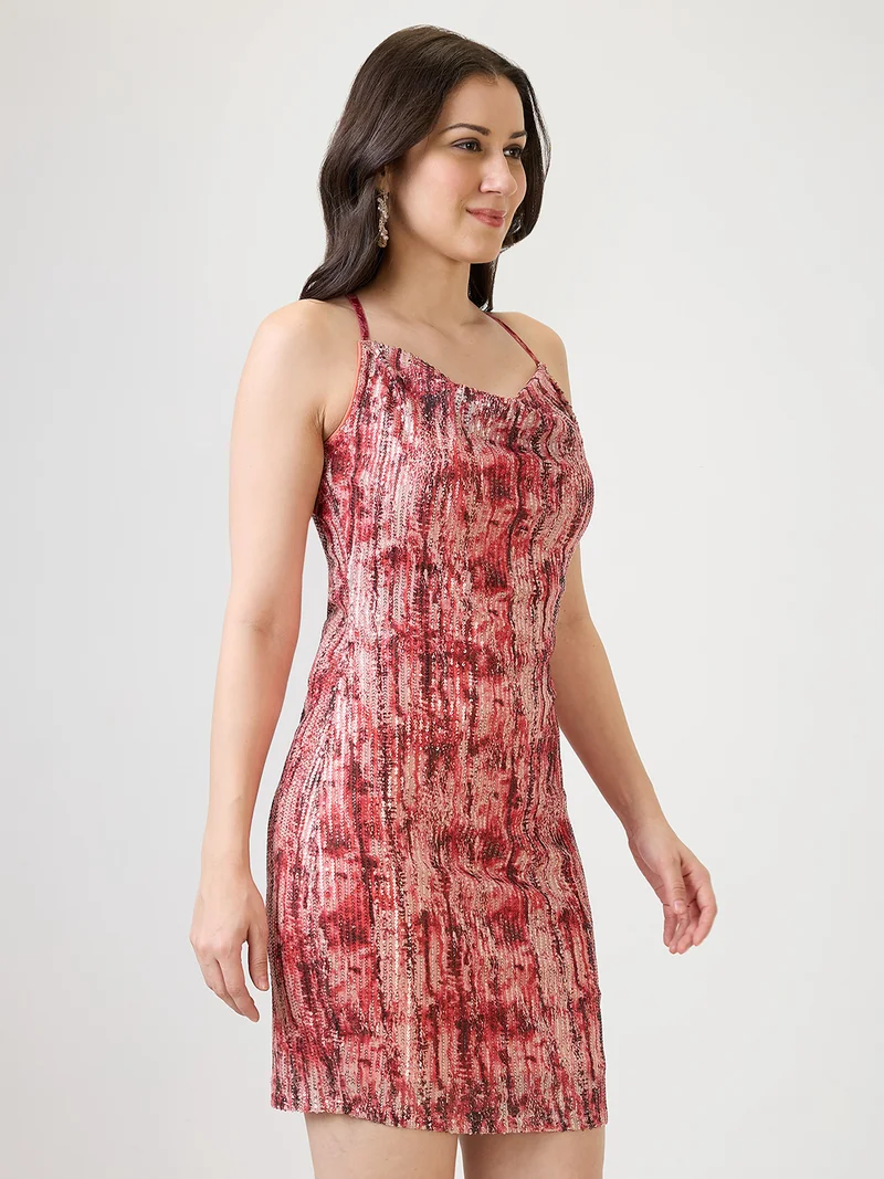 جلو باص فستان سهرة قصير جلابي نسائي أحمر بياقة كول و ترتر