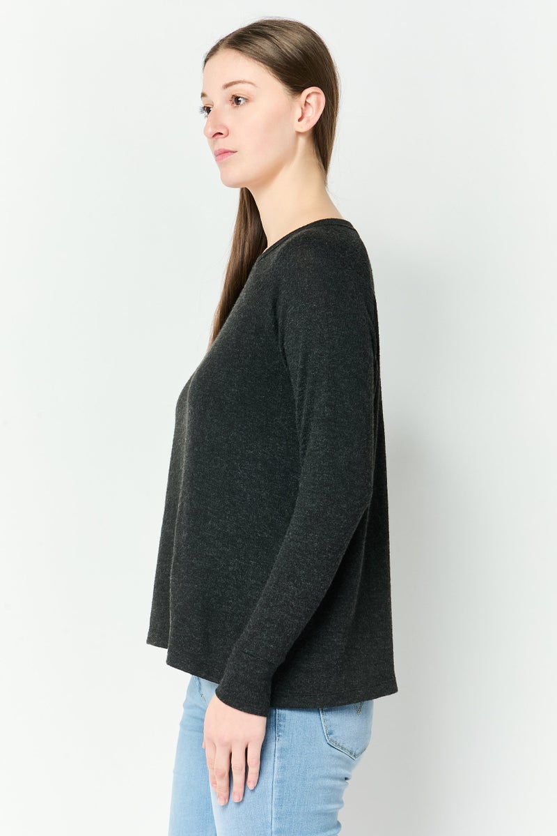 UNDIZ Women Crew Neck Knitted Long Sleeve Sweater, Black - Image 3