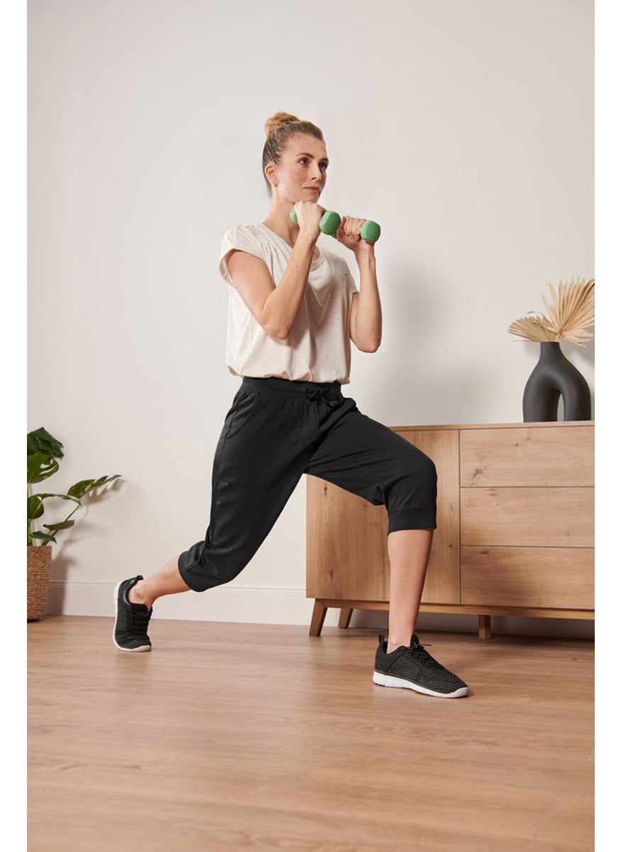 Tchibo Women Pull On Plain Cropped Sports Trouser, Black  - Image 1