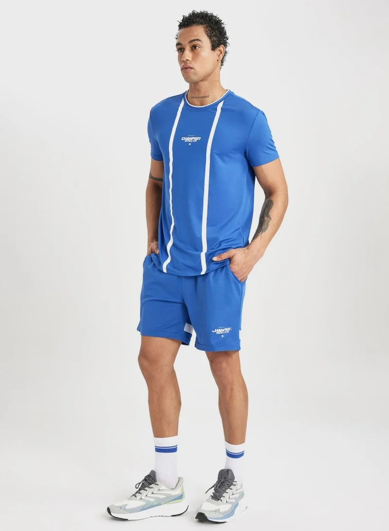 DeFacto  Standard Fit Crew Neck Printed T-Shirt for Men | Best Price UAE