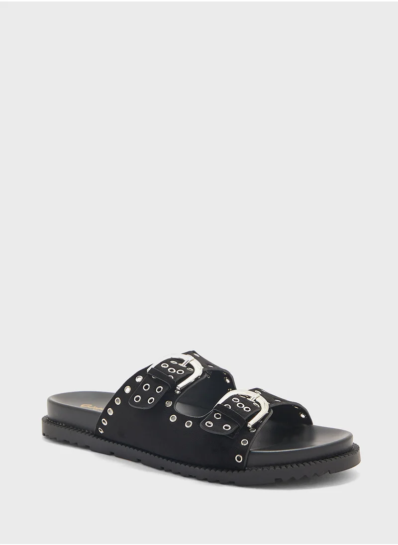 جينجر Eyelet Detail Double Strap Flat Sandal