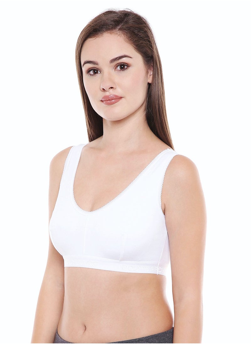 Sports Bra with broad shoulder strap- Pack of 1 - pzsku/ZAAD471B5CF0771D9B053Z/45/_/1735551193/c08ad41b-4622-4e99-ba04-761eb1434ba3