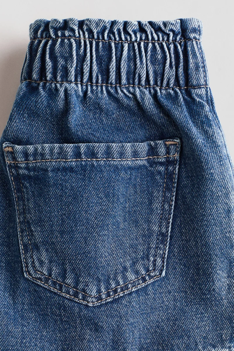 H&M Embroidered denim shorts