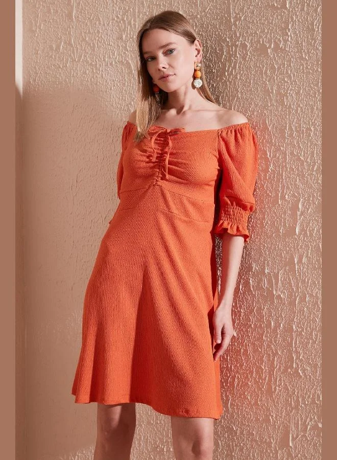 Lela Lela Crinkle Gathered V-Neck Dress with Shirred Sleeves Women's Dress 5865034