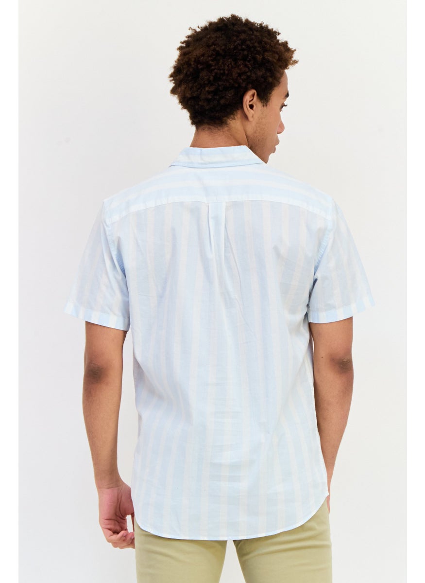 GAP Men Standard Fit Short Sleeves Yarn Dyed Casual Shirt, Multicolor  - Image 3