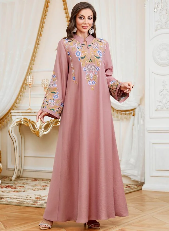 تايك تو جلابية بياقة دائرية وتفاصيل لؤلؤ صناعي