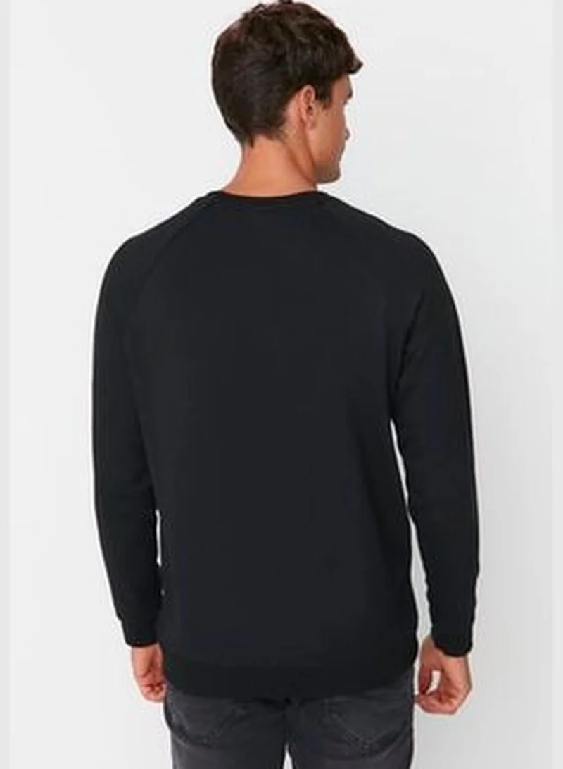 trendyol Black Men's Basic Oversize Fit Crew Neck Raglan Sleeve Sweatshirt.