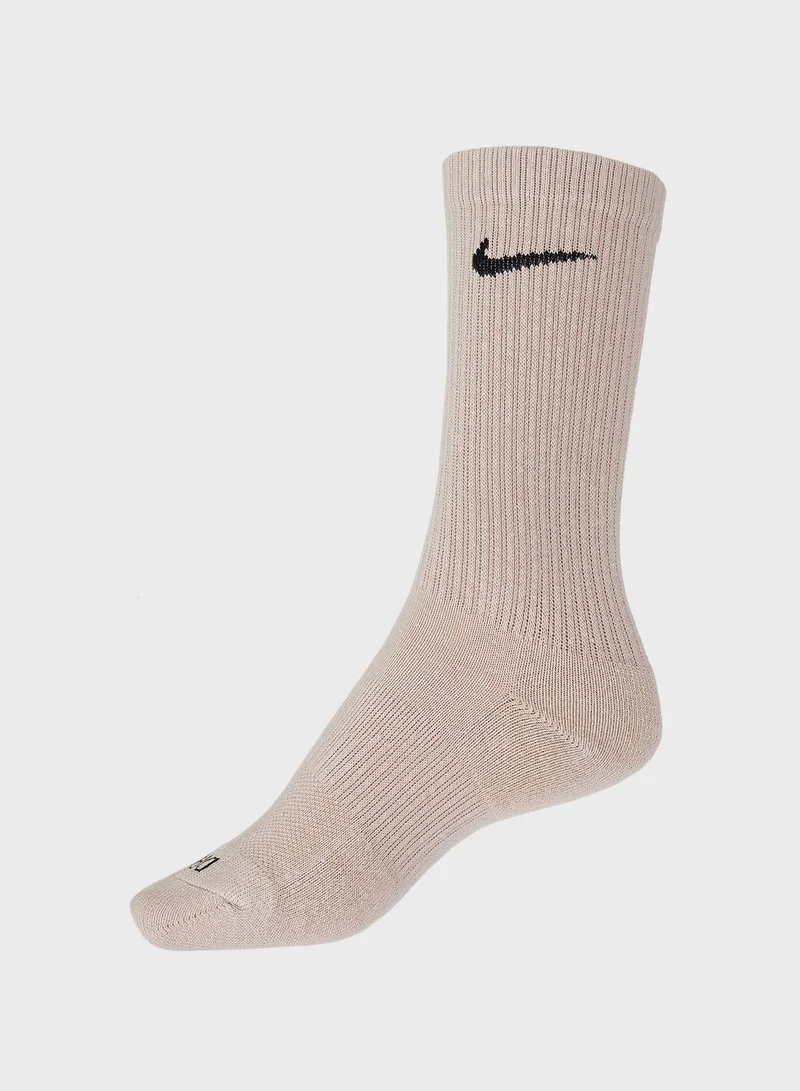 Nike 6 Pack Everyday Plus Cush Crew Socks