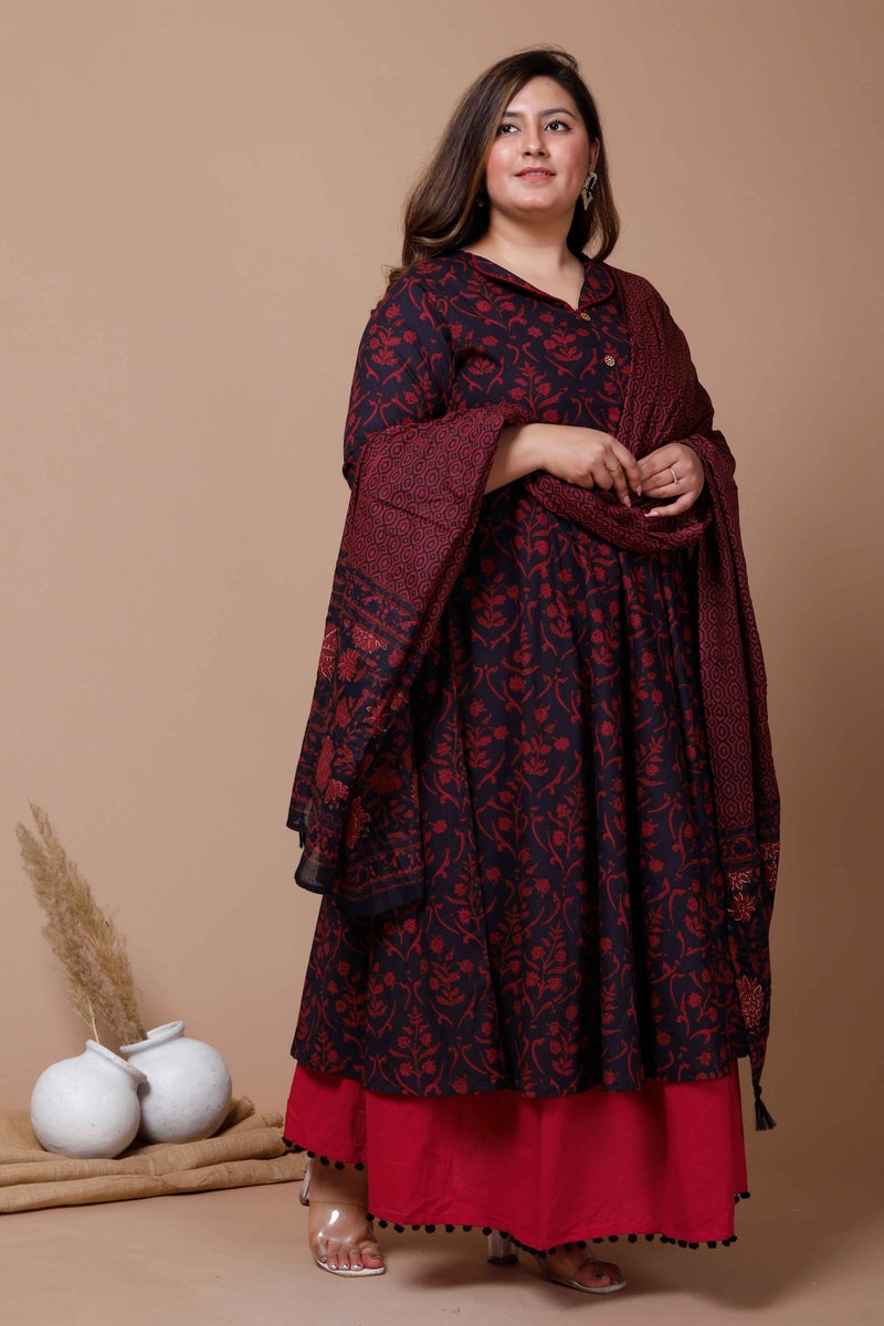 Miravan Womens Plus Size Cotton Floral Print Maroon gorgeous look Anarkali Kurta with Dupatta - Image 3