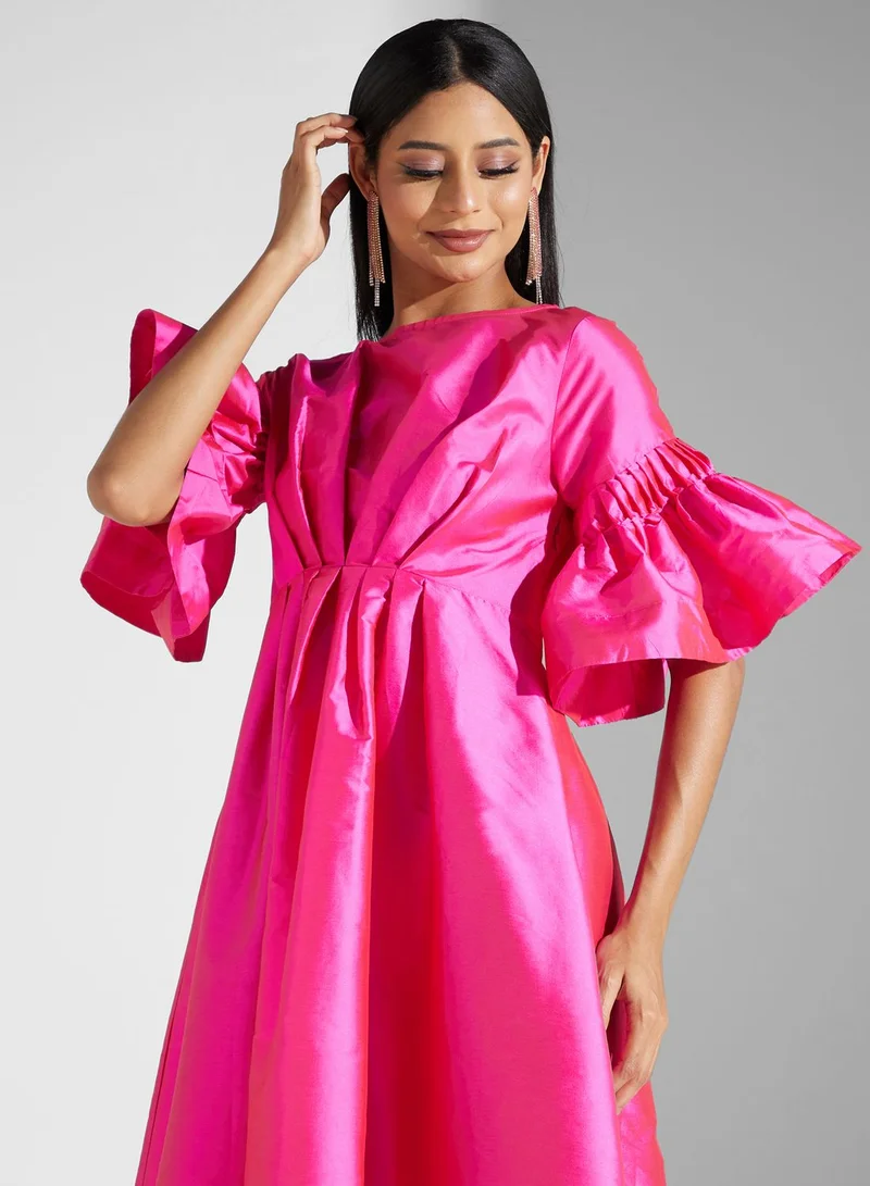 SINOIR Satin Ruffle Sleeve Dress