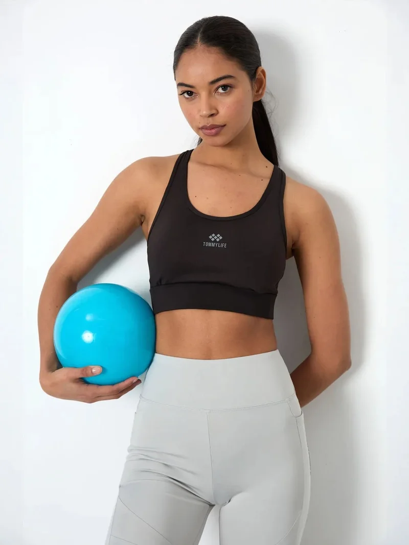 تومي لايف TOMMY Fitted Sleeveless Crop Sports Top