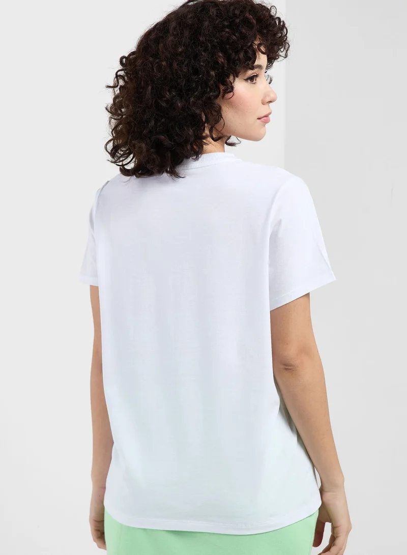 DKNY Crew Neck Graphic T-Shirt