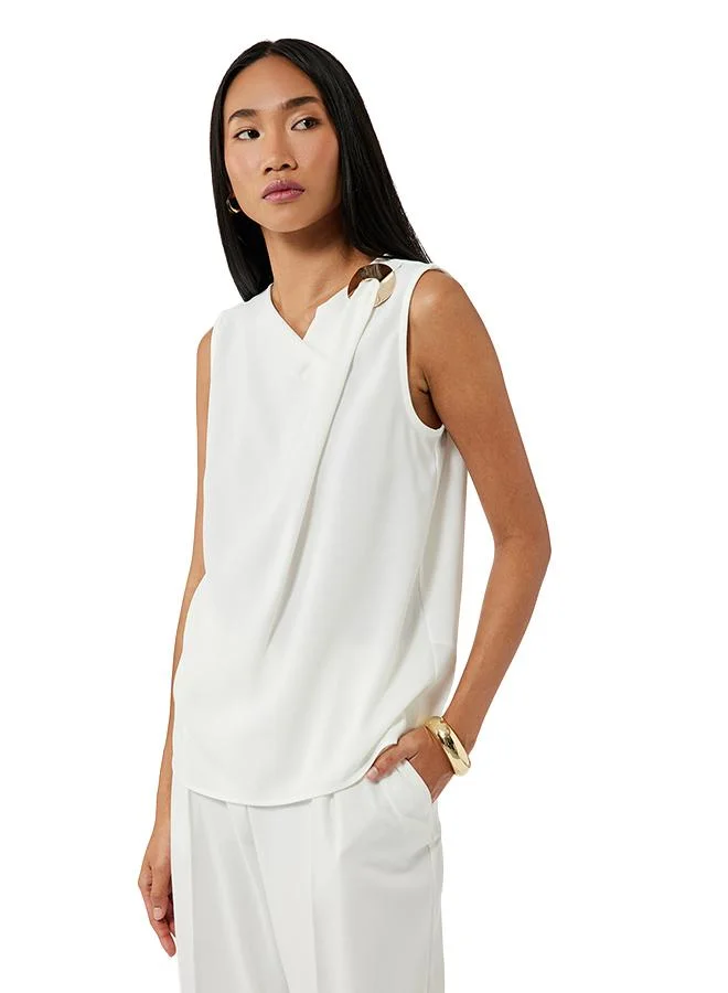 Sleeveless Blouse
