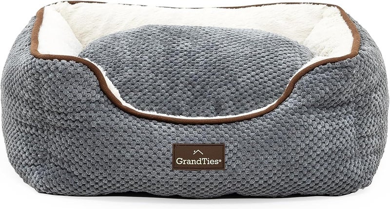 GRANDTIES أسرّة جراندتيز الناعمة للكلاب الصغيرة والمتوسطة والكبيرة والقطط، سرير كلب قابل للغسل في الغسالة، أسرّة حيوانات أليفة مستطيلة ناعمة مهدئة للتنفس للنوم والتدفئة مع قاع مقاوم للماء وغير قابل للانزلاق (XS 17 بوصة، ضوء القمر) - Image 1