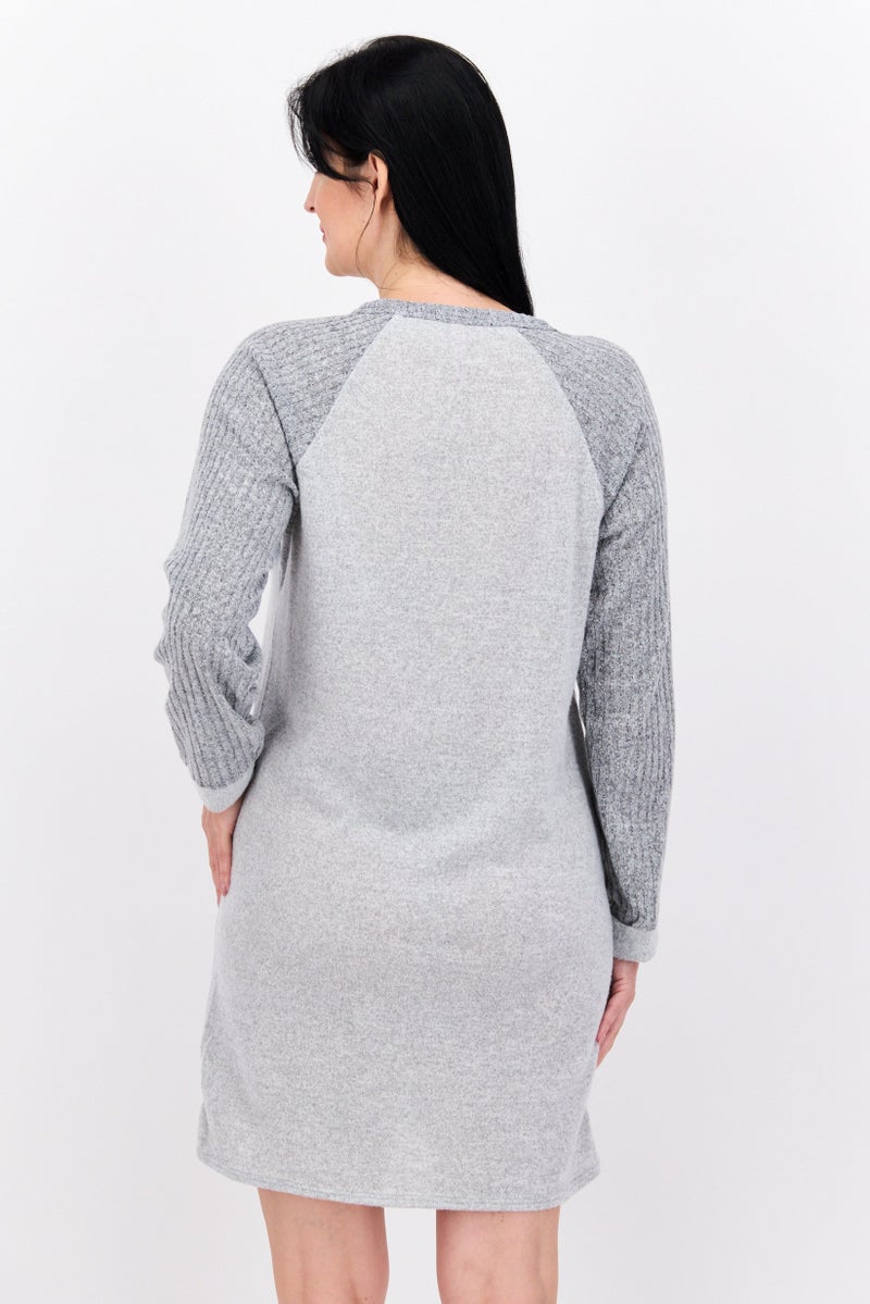 VINCE CAMUTO Women Brand Logo Long Sleeves Sleepwear Dress, Grey  - Image 3