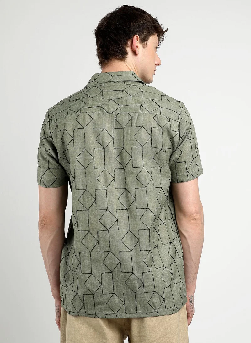 Campus Sutra Men's Olive Green Embroidered Geometric-Lined Shirt