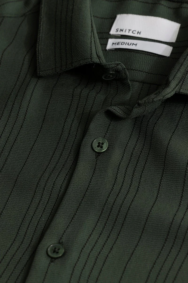 سنيتش قميص مخطط أخضر رباعي