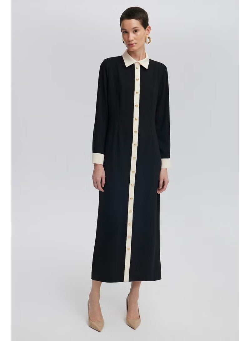 Touche Gold Buttoned Crepe Dress - Image 2