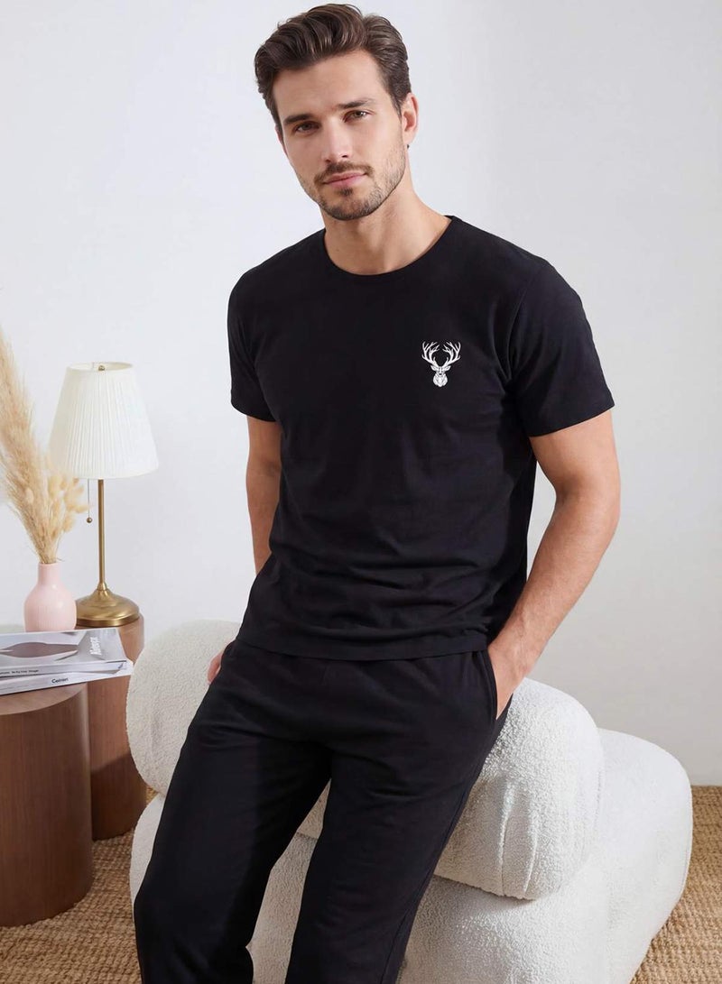 trendyol Black Regular Fit Printed Short Sleeve Knitted Pajamas Set Tmnss25Pt00040 - Image 2