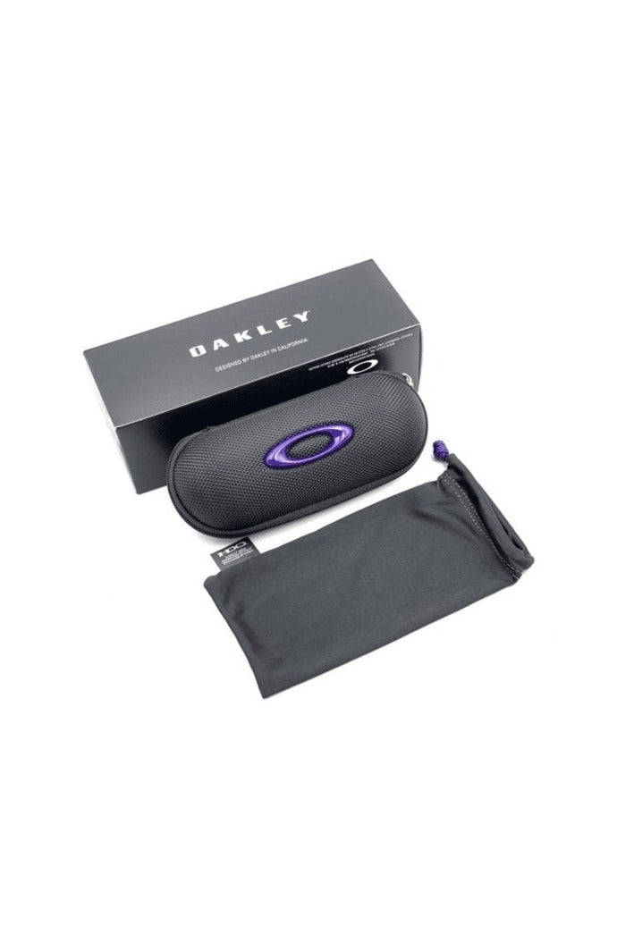 Oakley Heliostat Rectangle Style Sunglasses - Image 4