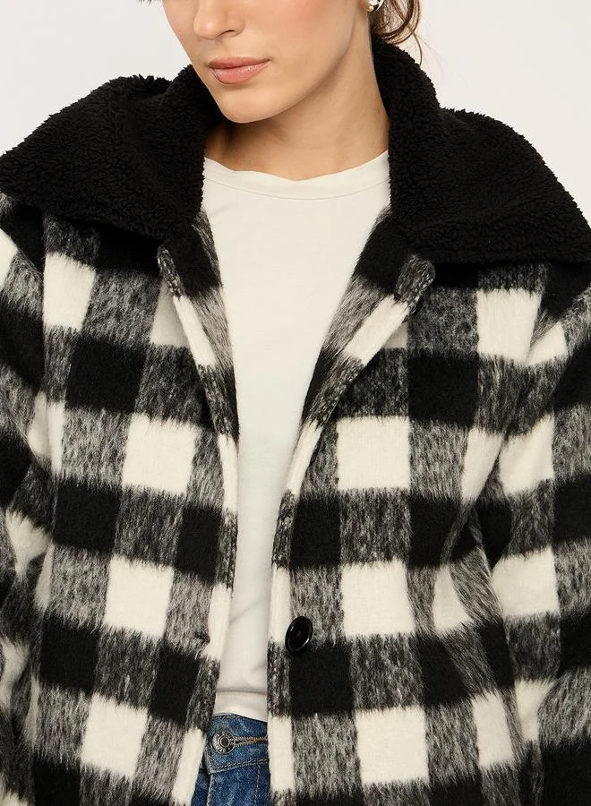 Femmella Checkered Faux Fur Collar Jacket