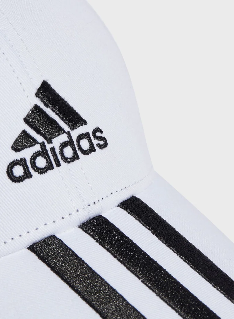adidas قبعة مزينة بشعار بثلاثة خطوط