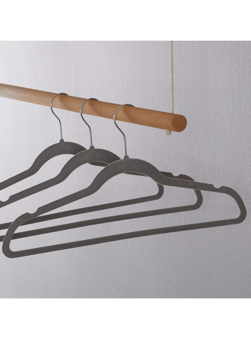 Arabest مجموعة من 30 قطعة من شماعات البدلات الأساسية المصنوعة من المخمل غير القابلة للانزلاق باللون الرمادي - Image 5