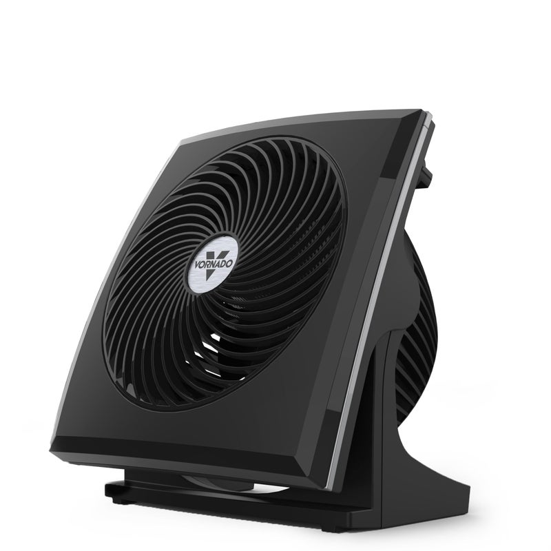 Vornado مروحة دوارة صغيرة Vornado 573T لغرف الهواء برأس قابل للتدوير، شبكة قابلة للإزالة سهلة التنظيف، 3 إعدادات للسرعة، سوداء - Image 1
