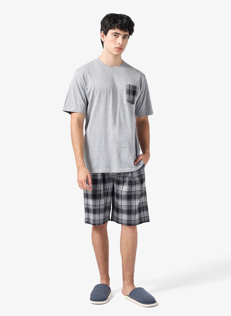 سفنتي فايف طقم بيجامة تي شيرت وشورت - Image 1