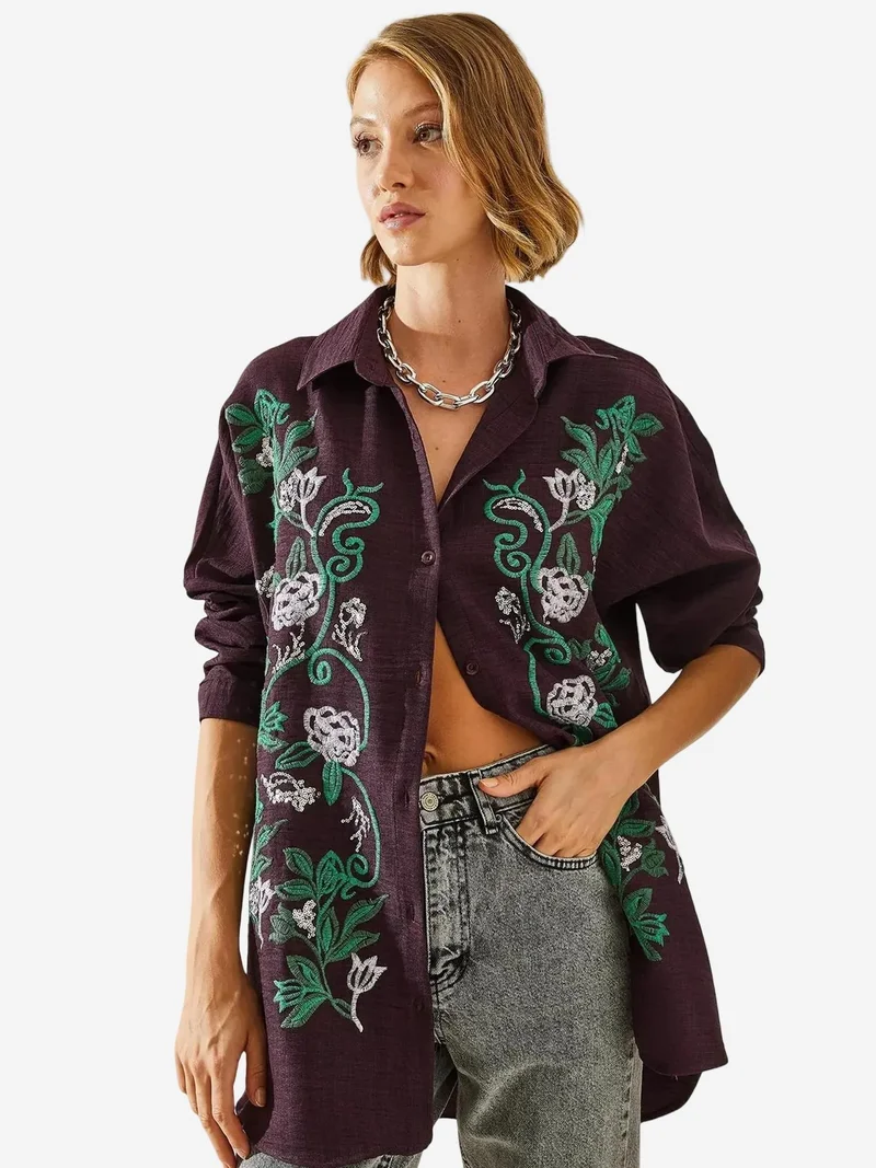 Bianco Lucci LUCCI Oversized Button-Up Shirt with Embroidery